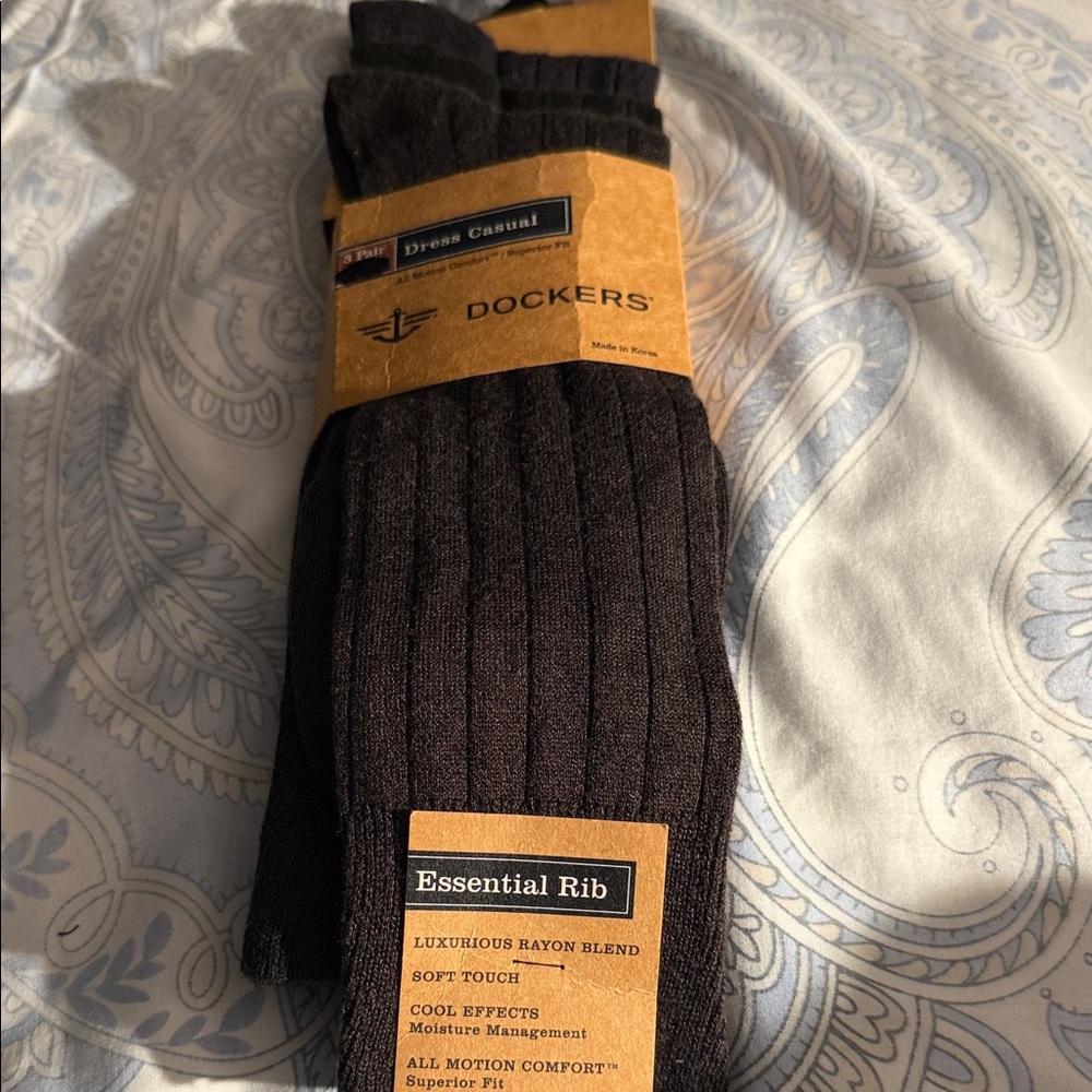 Dockers Men's Dark Brown essential Ribbed Dress casual Socks 3 pair size 6-12
